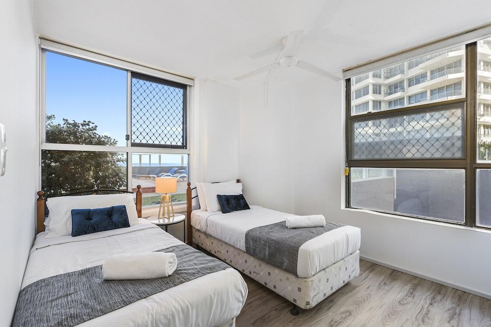 President Holiday Apartments - Absolute Beachfront Gold Coast Eksteriør bilde