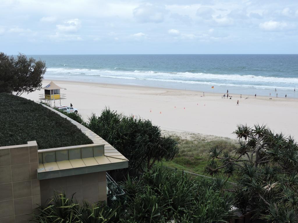 President Holiday Apartments - Absolute Beachfront Gold Coast Eksteriør bilde