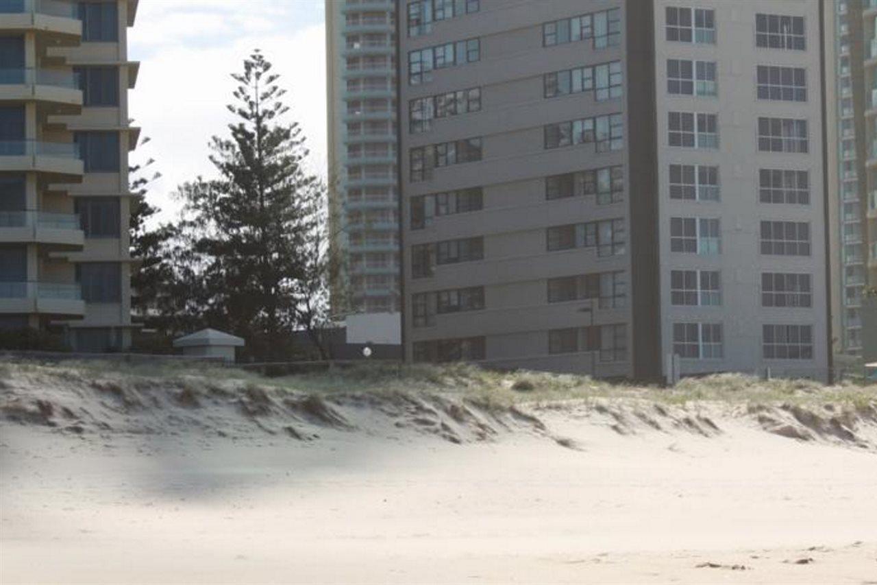President Holiday Apartments - Absolute Beachfront Gold Coast Eksteriør bilde