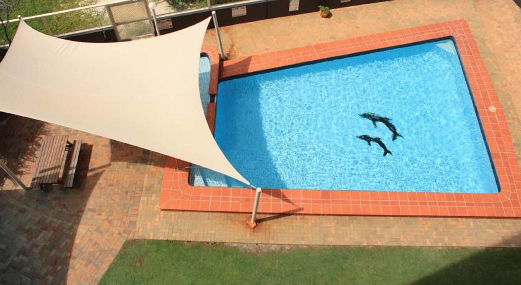 President Holiday Apartments - Absolute Beachfront Gold Coast Eksteriør bilde